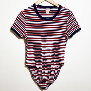 Mossimo Red White Blue Short Sleeve Snap Closure Bodysuit Women’s Size Large